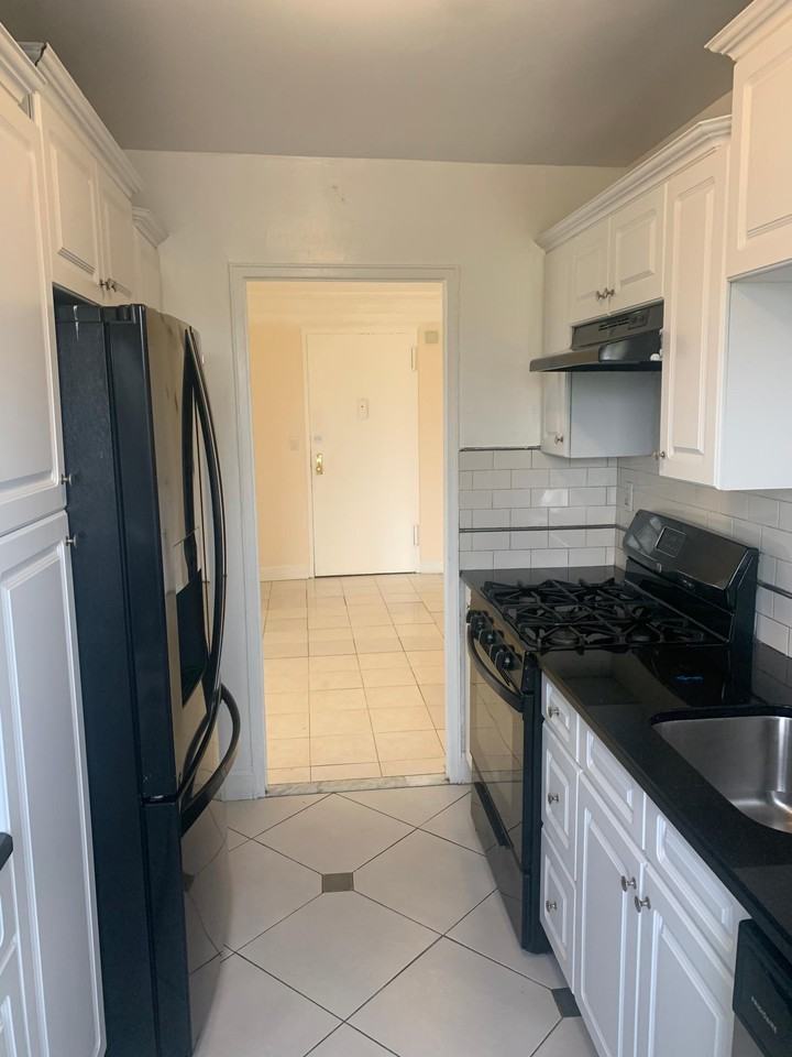 Prospect Towers - Photo 2 of 8