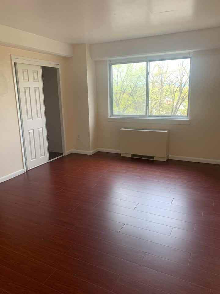 Prospect Towers - Photo 3 of 8