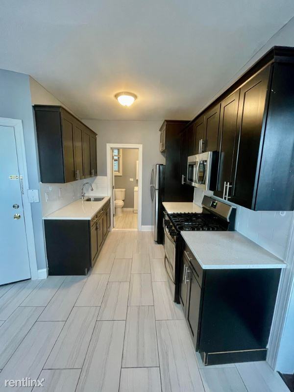 673 673 JOHN F KENNEDY BLVD 2M