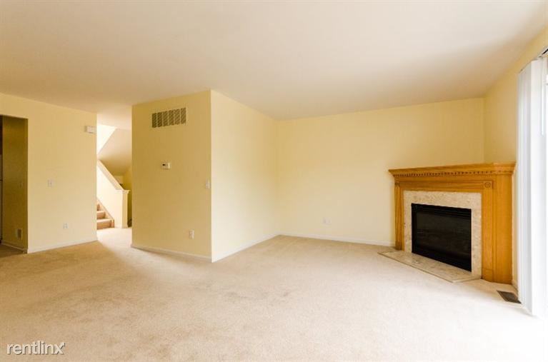3099 Promenade Cir - Photo 3 of 10