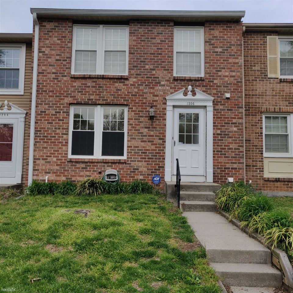 1206 Twig Ter - Photo 2 of 33