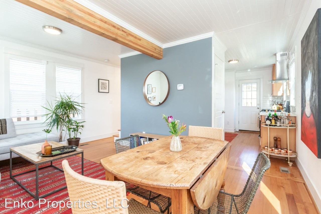 2205 Se Umatilla St - Photo 3 of 14