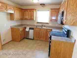 3517 Ruby Way - Photo 2 of 5