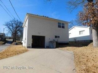 3517 Ruby Way - Photo 3 of 5