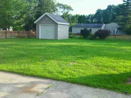 9914 Crestwood Dr - Photo 3 of 16