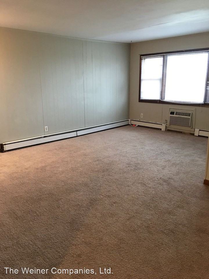 1518 County Road 2700 N - Photo 3 of 10