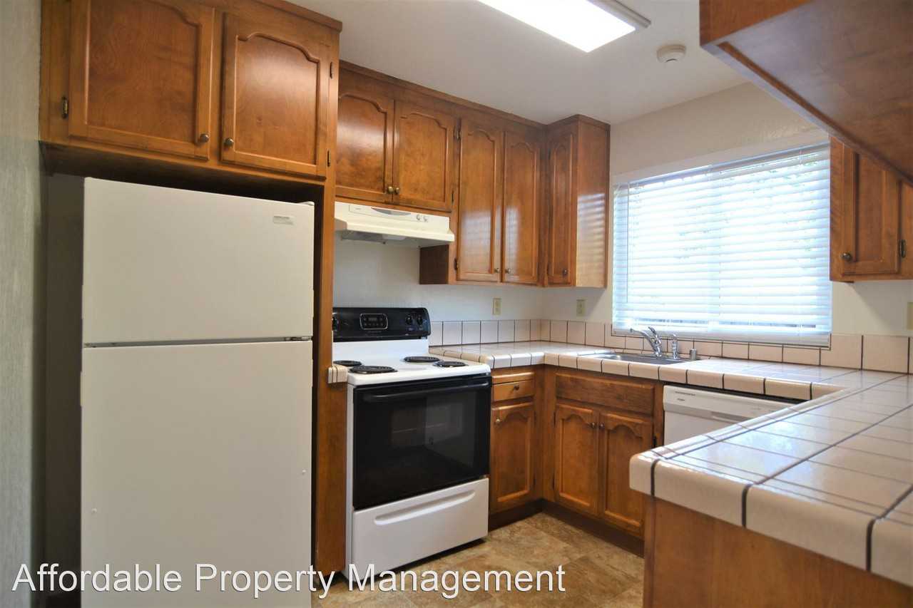 37040 Mulberry Street - Photo 3 of 12