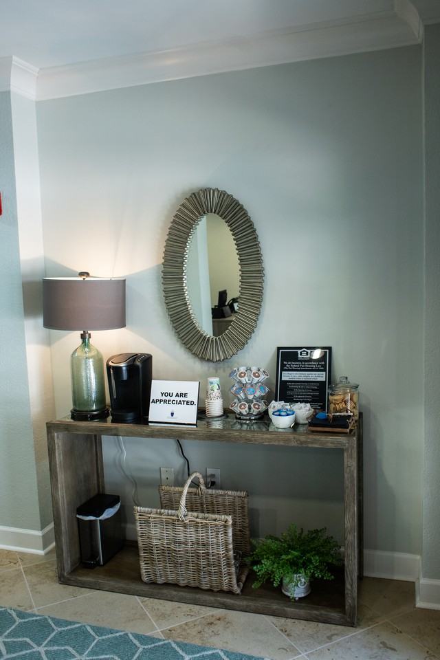 Orleans of Decatur - Photo 6 of 28