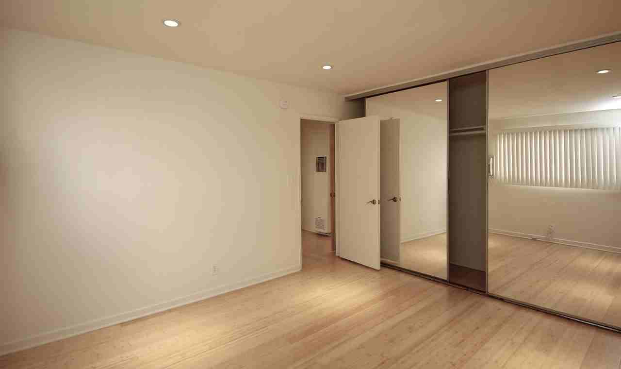 C&S Apartments Palms - Photo 5 of 7