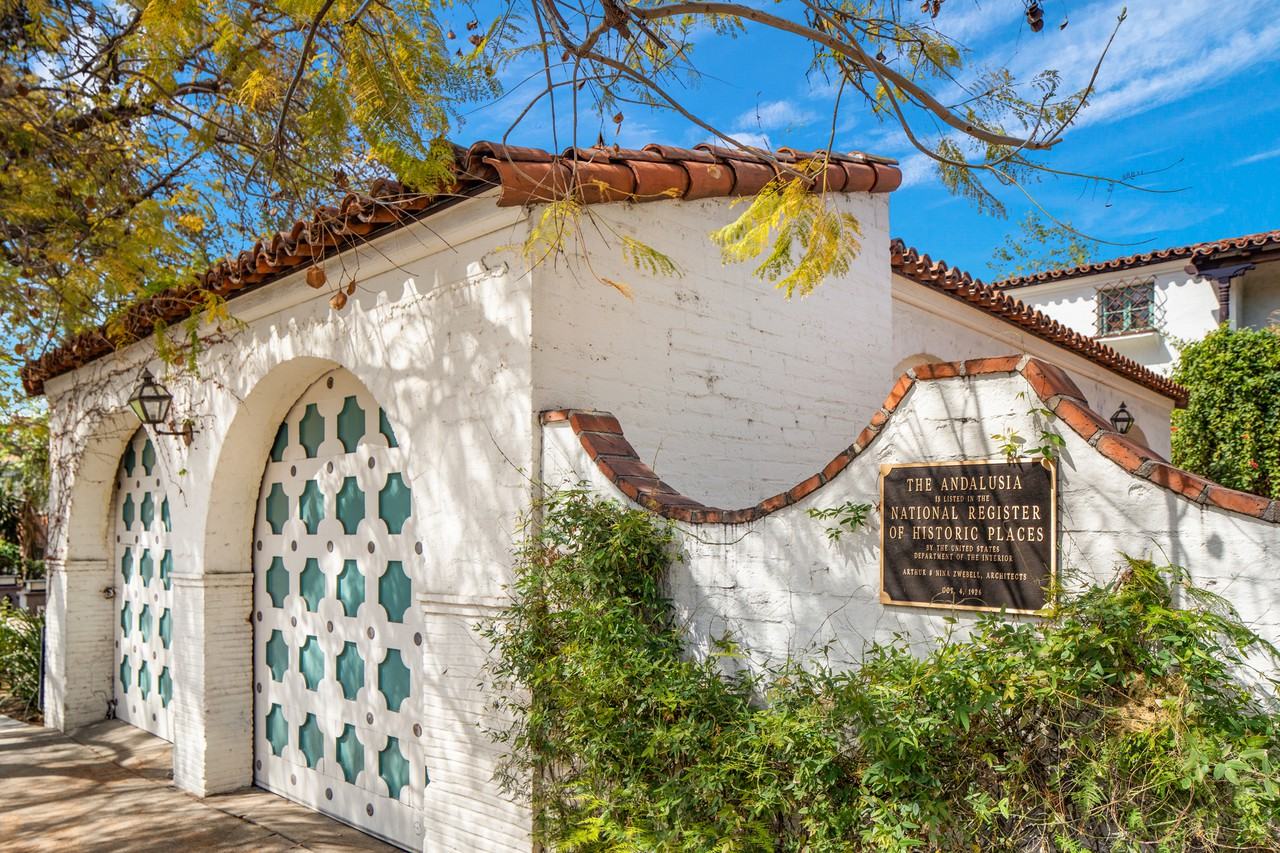 1471 Havenhurst Dr. West Hollywood "The Andalusia" - Photo 2 of 36