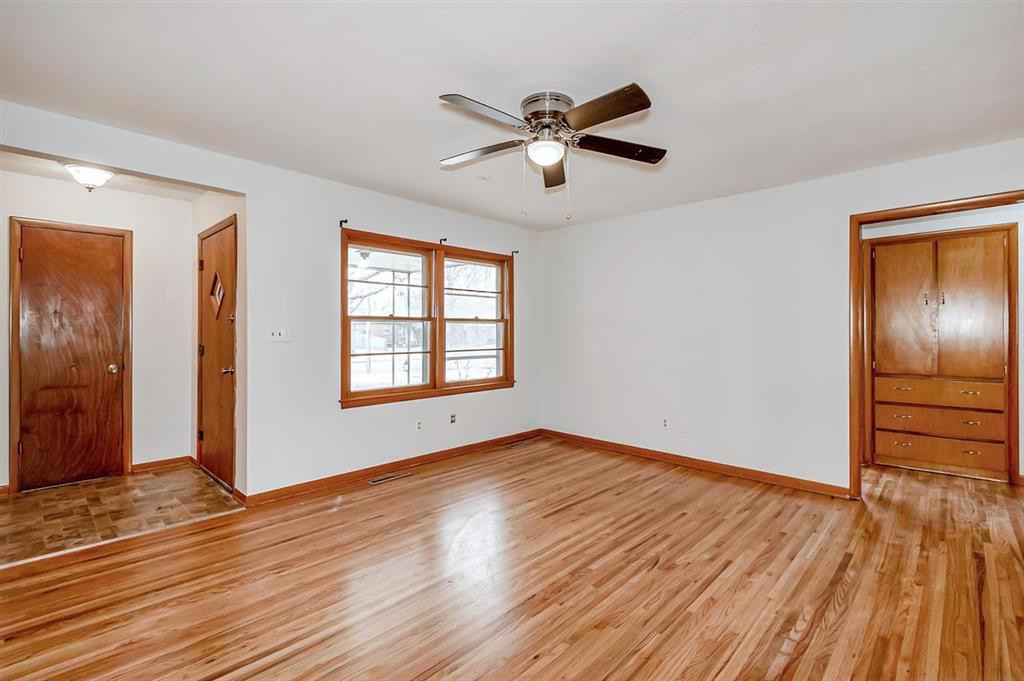 415 Hillcrest Avenue - Photo 2 of 16
