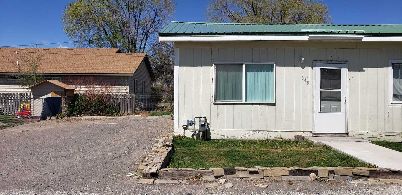 1 Bed 1 Bath - Photo 2 of 15