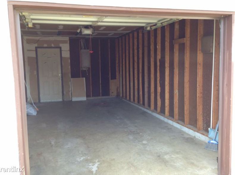 8654 Fairbrook Ave - Photo 2 of 18