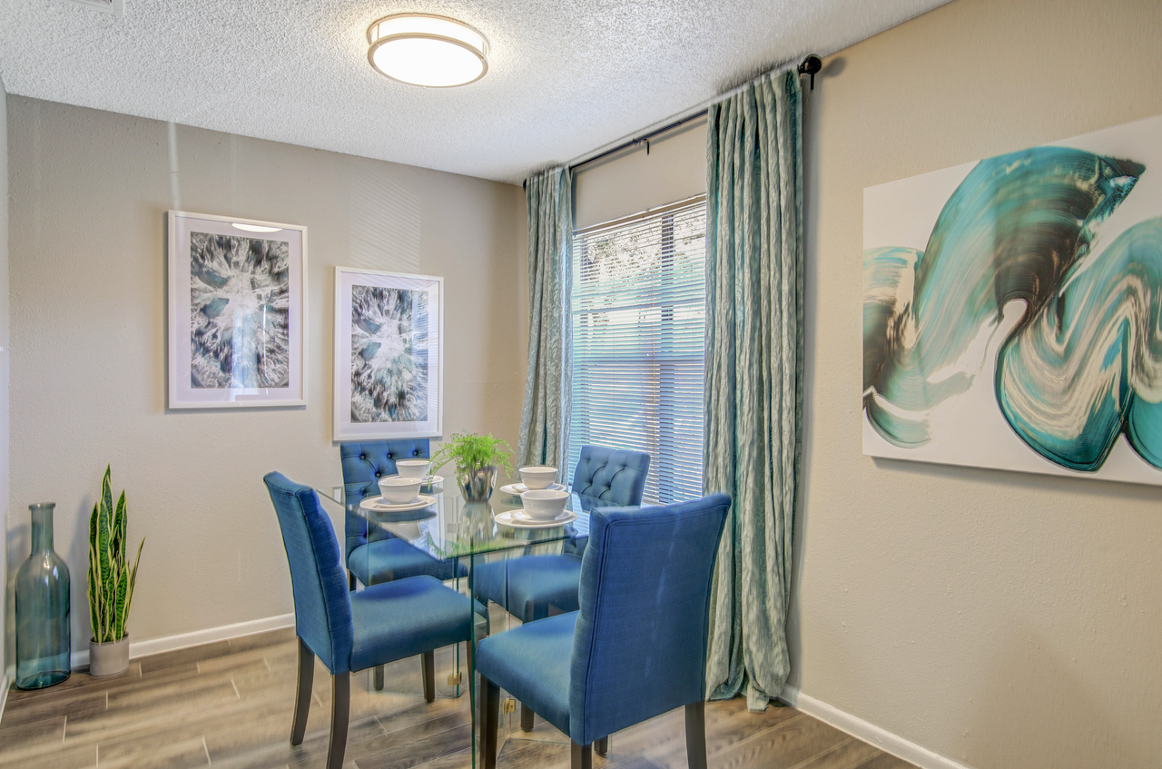 Mission at Medical Apartments - Photo 4 of 26