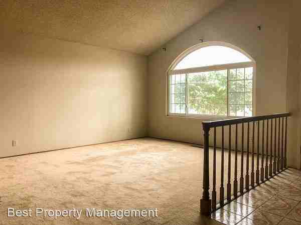 35681 Gleason Ln - Photo 3 of 19