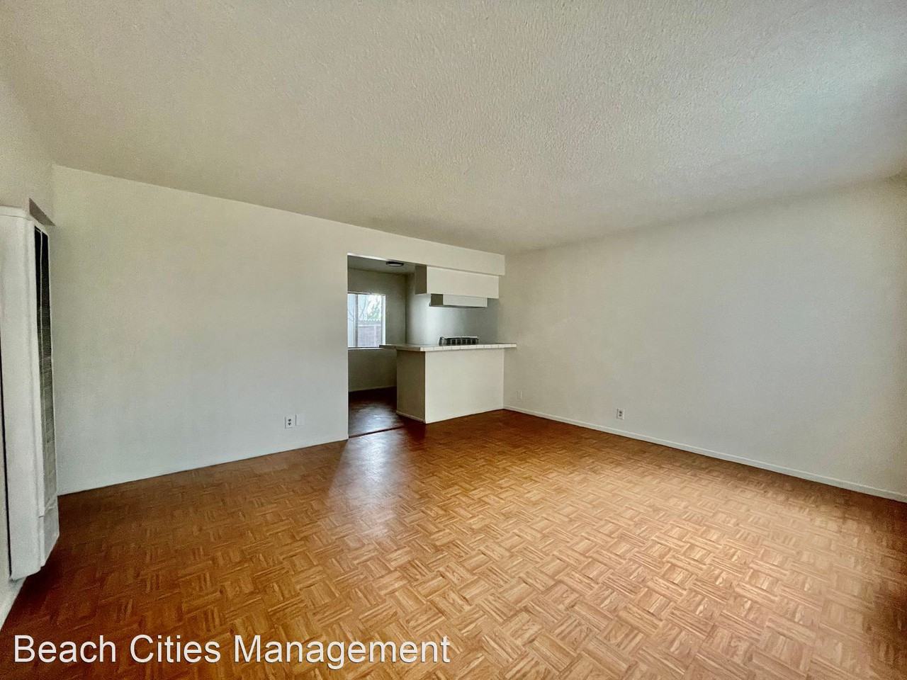 1006 E 32nd St - Photo 3 of 19