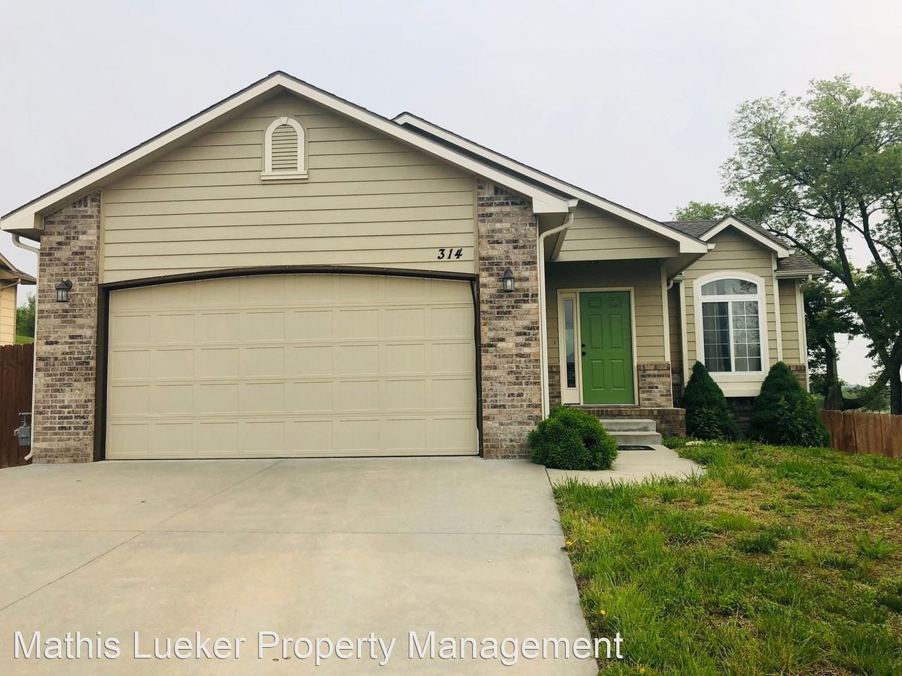 314 Irish Dr - Photo 2 of 22