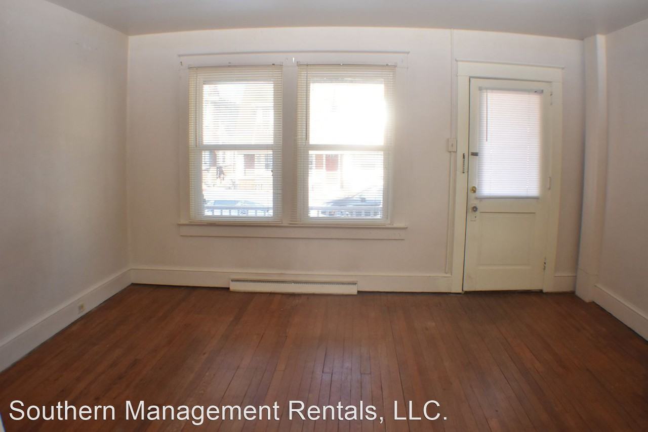 1100 W Princess St - Photo 3 of 8