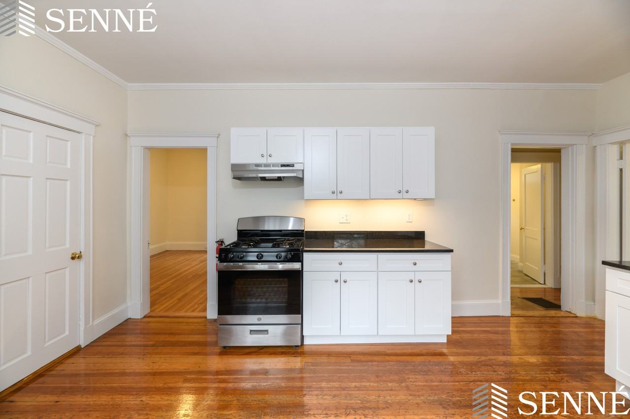 Buckingham St. - Photo 2 of 29