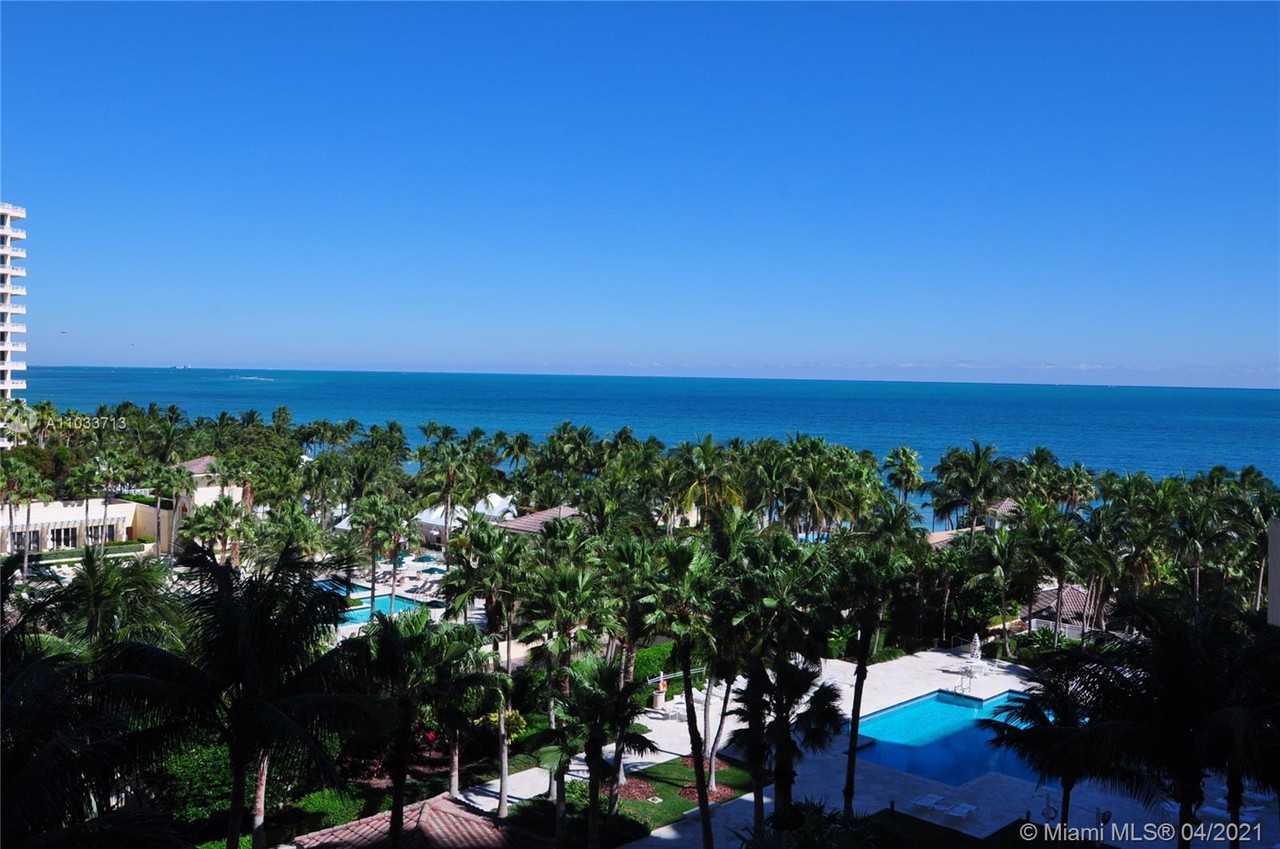 799 Crandon Blvd Apt 805