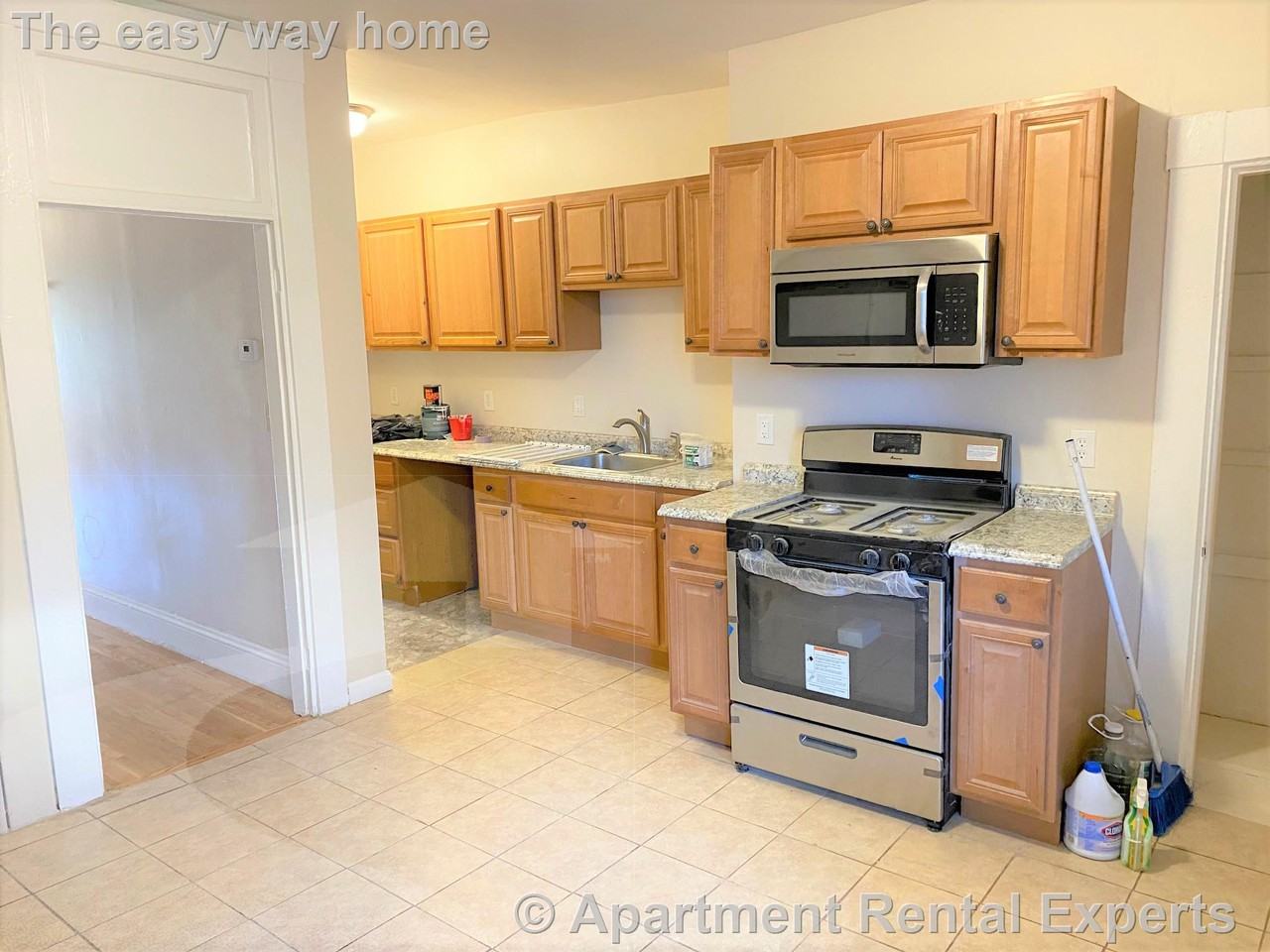 90 Norfolk St #6 - Photo 2 of 14