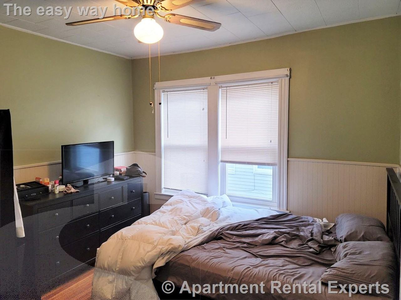 127 Hillsdale Rd #2 - Photo 6 of 9