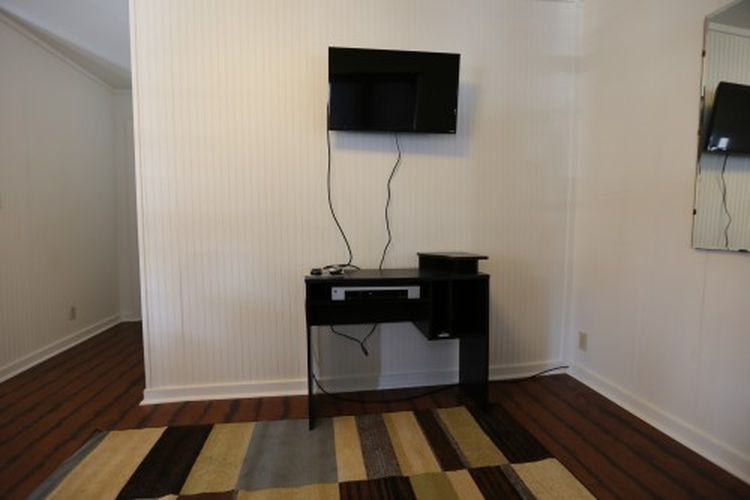 135 West Third Street #6 - Photo 2 of 14