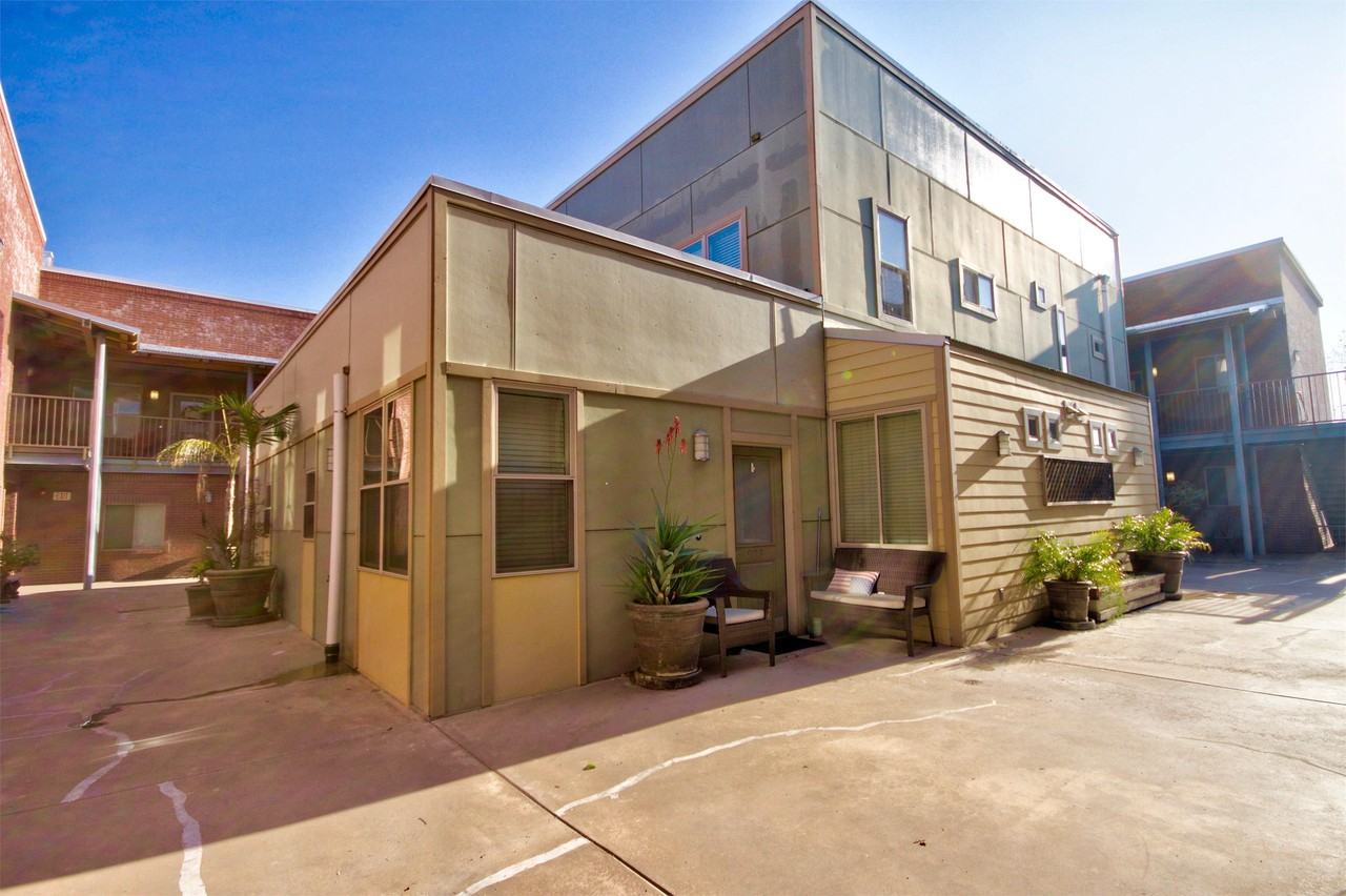 The Warehouse - 223 #223 - Photo 2 of 14