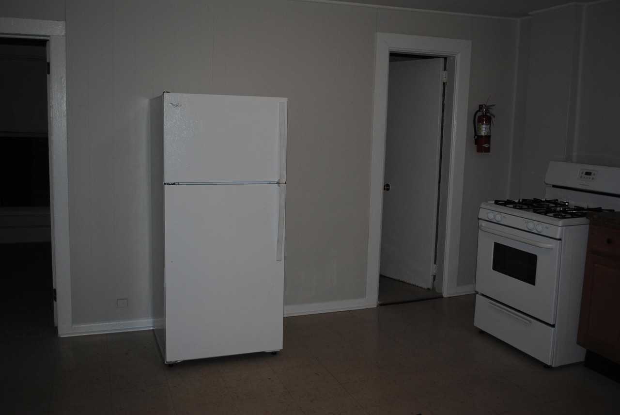 9 Lakeview Terrace - 4 #4 - Photo 3 of 6