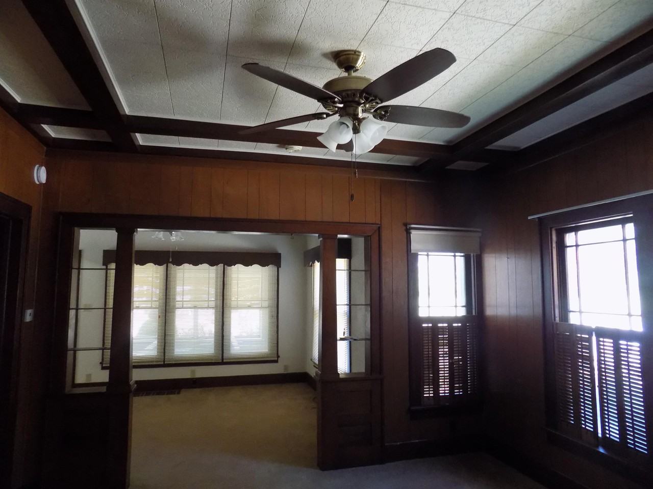 614 N Clinton St #1 - Photo 2 of 12