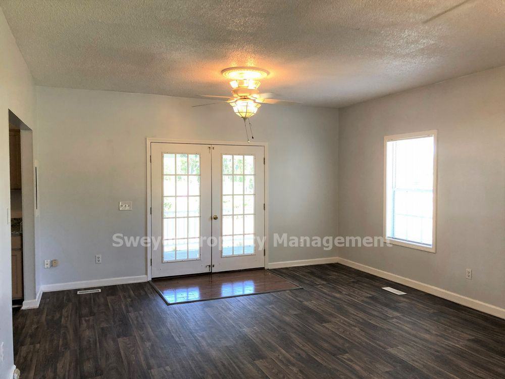 8973 Stephens Church Rd - Photo 2 of 20