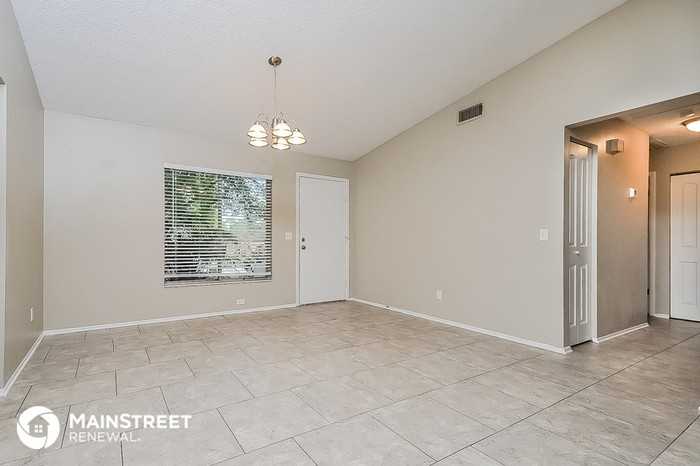 427 Bonnie View Dr - Photo 3 of 14