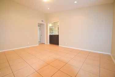 16614 Sunburst St - Photo 3 of 12