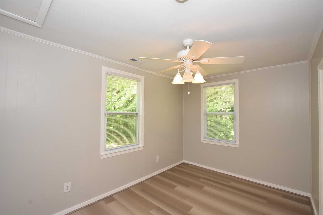 217 Grove St #1 - Photo 7 of 24