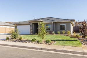featured image of 3338 E Crimson Ridge Dr #1