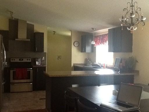 64 Derby Ln - Photo 2 of 8