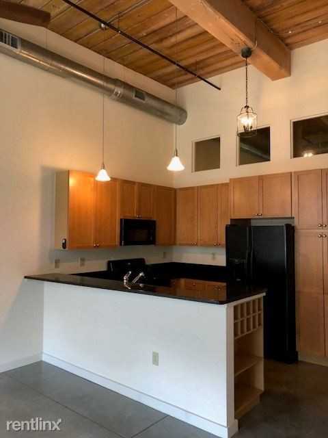 400 400 Mills Ave 323 - Photo 3 of 14