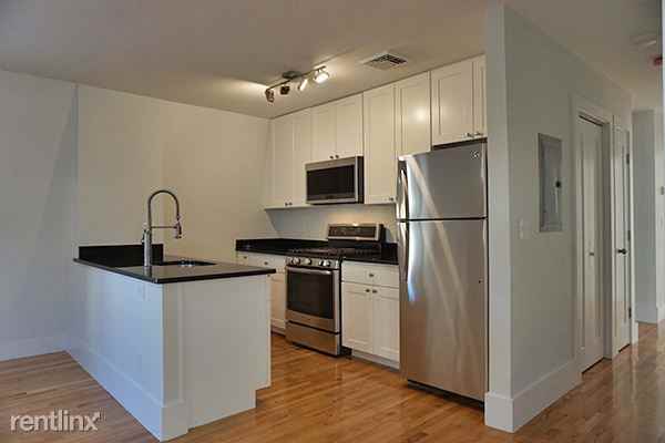 4 Osgood St - Photo 3 of 11