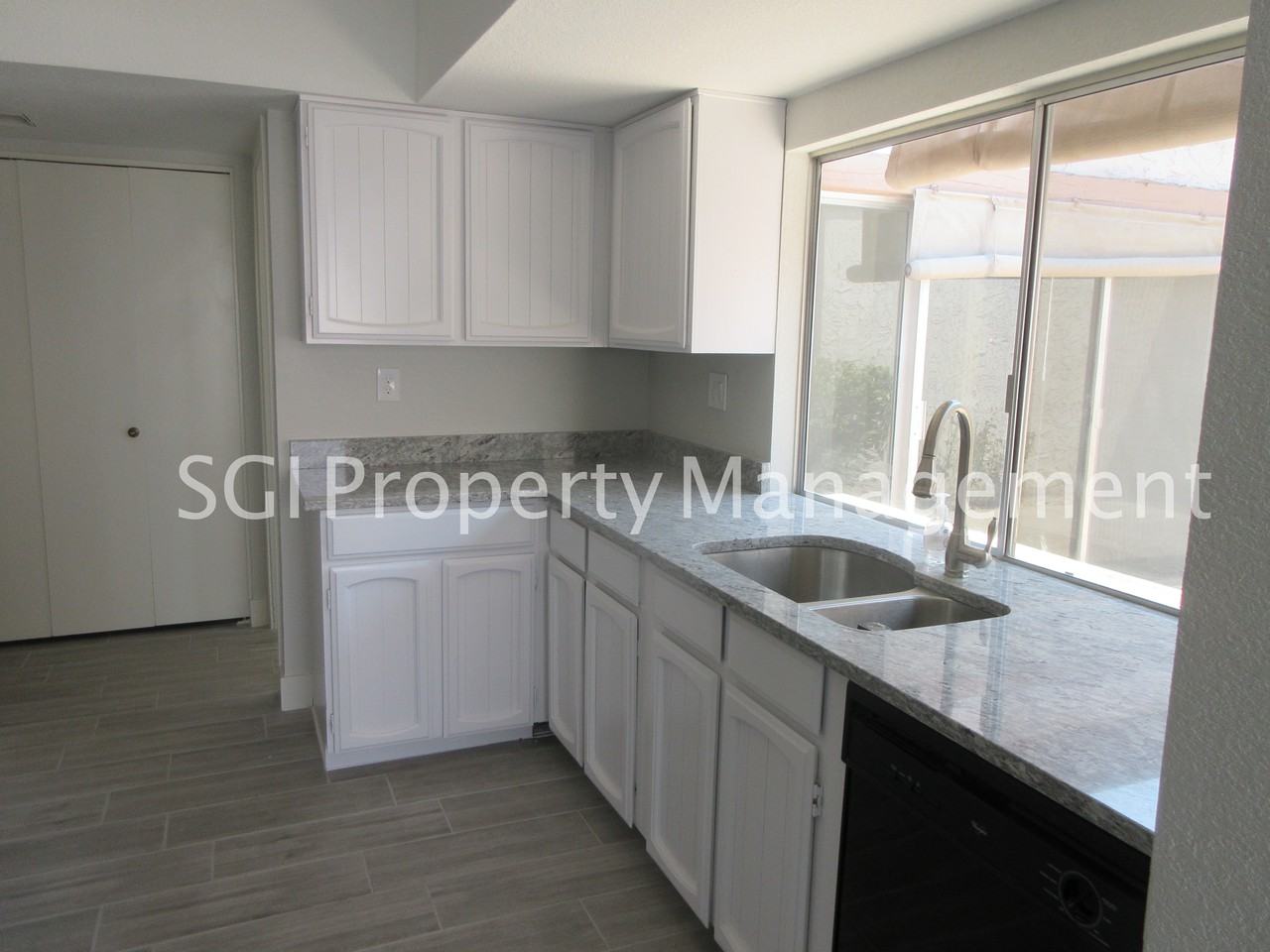 8742 E Via De La Luna - Photo 3 of 22