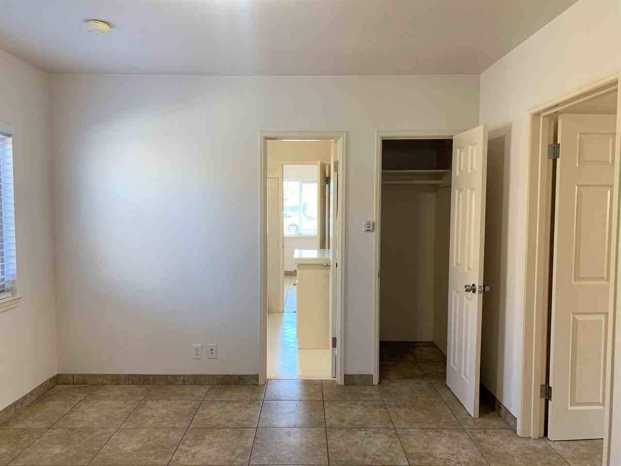 223 N D St - Photo 7 of 20