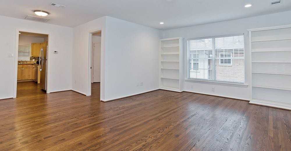 6323 Ravendale Ln - Photo 2 of 33