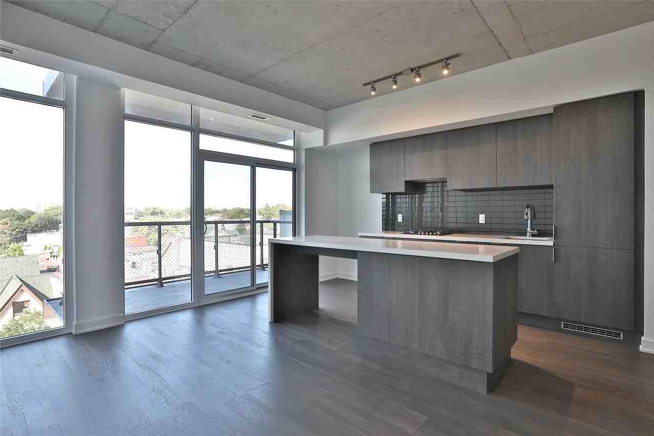 109 Ossington Avenue