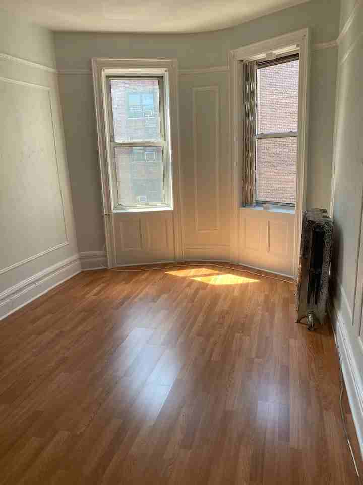 1827 Topping Avenue #3 - Photo 2 of 13