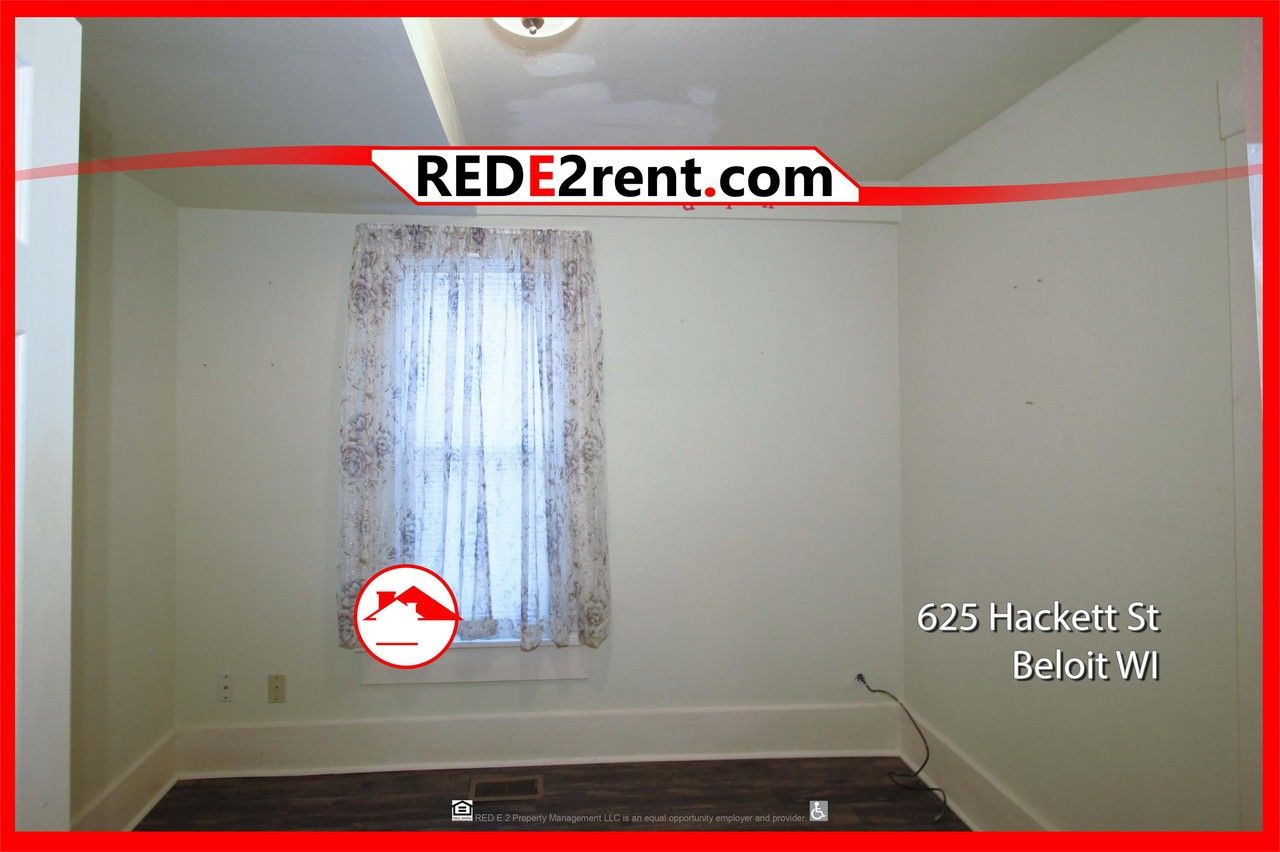 625 Hackett St #1 - Photo 6 of 12