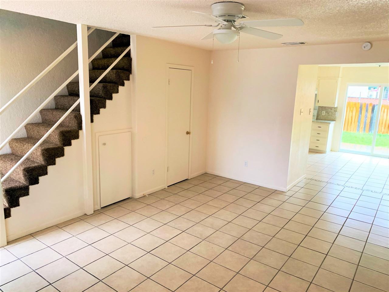 3409 Victoria Circle #3 - Photo 3 of 6