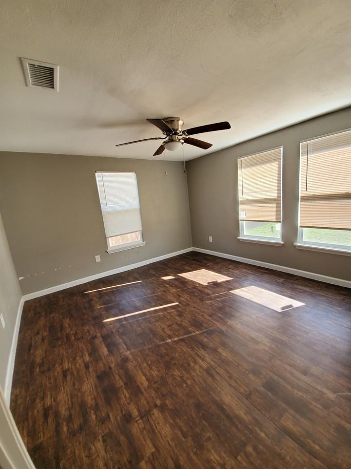 2107 Pollard Street #2107 - Photo 3 of 30