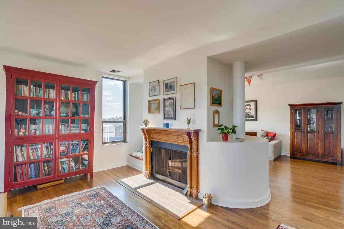 2038 18th St Nw #1 - Photo 6 of 38