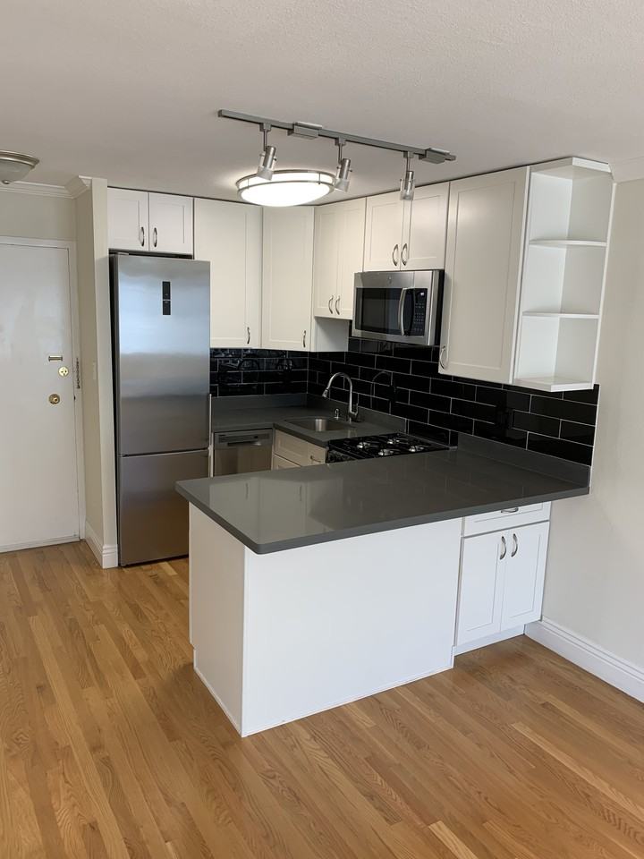 240 Chattanooga St #18