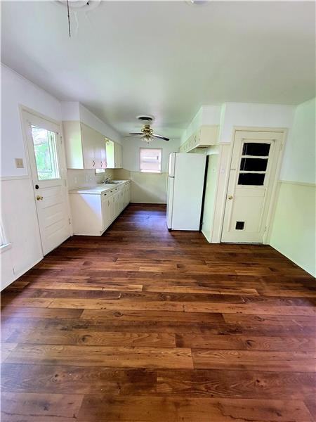 1336 N 65th St - Photo 2 of 10