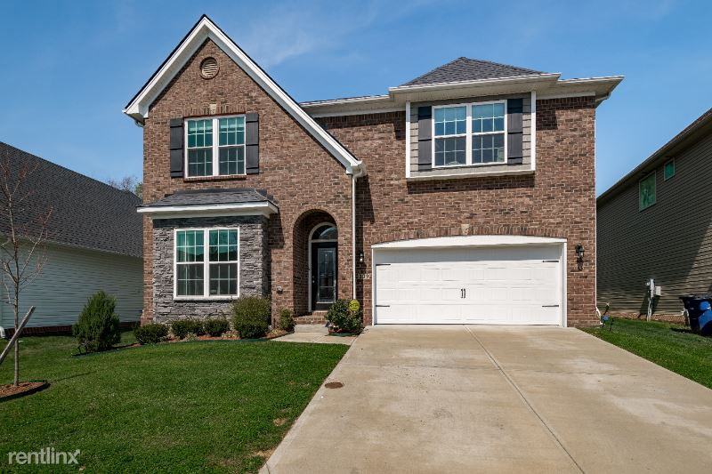 339 Manitoba Ln - Photo 3 of 39